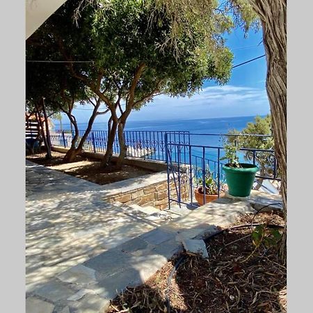 Πέτρινη Αυλή, Αρμενιστης Ικαρια Armenistís Exterior foto