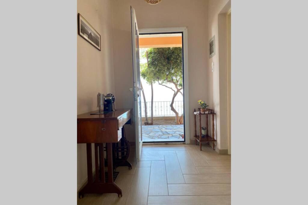 Πέτρινη Αυλή, Αρμενιστης Ικαρια Armenistís Exterior foto