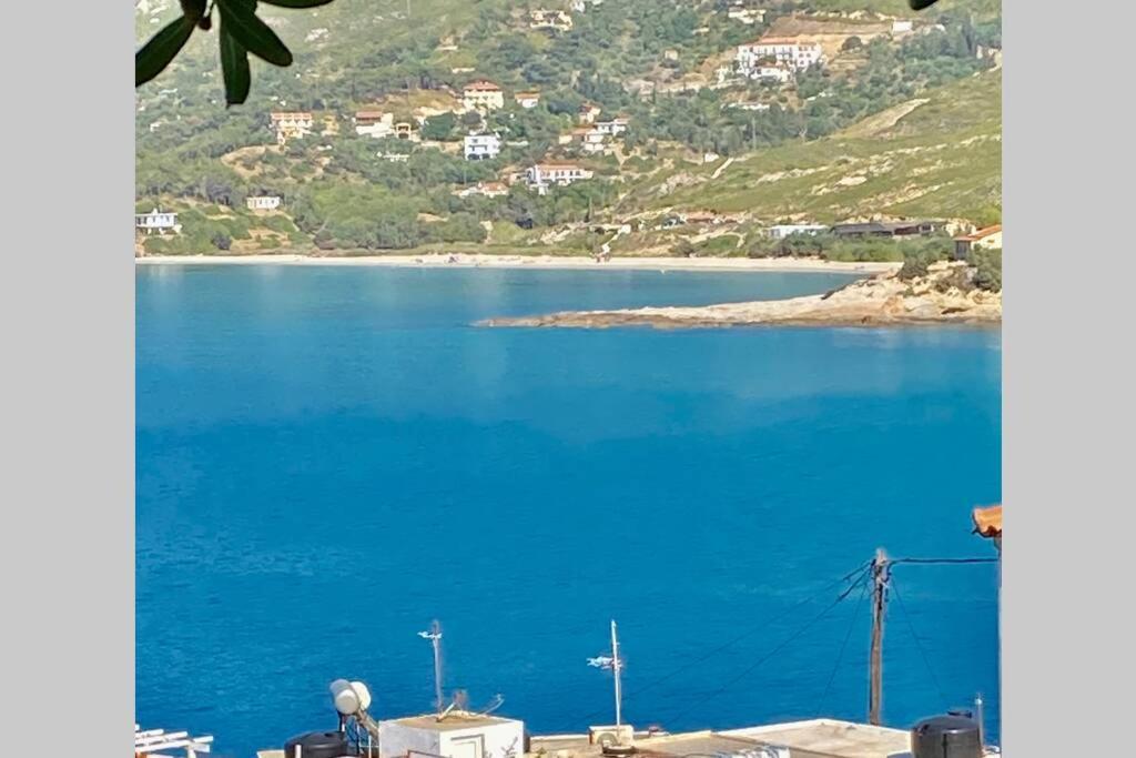 Πέτρινη Αυλή, Αρμενιστης Ικαρια Armenistís Exterior foto